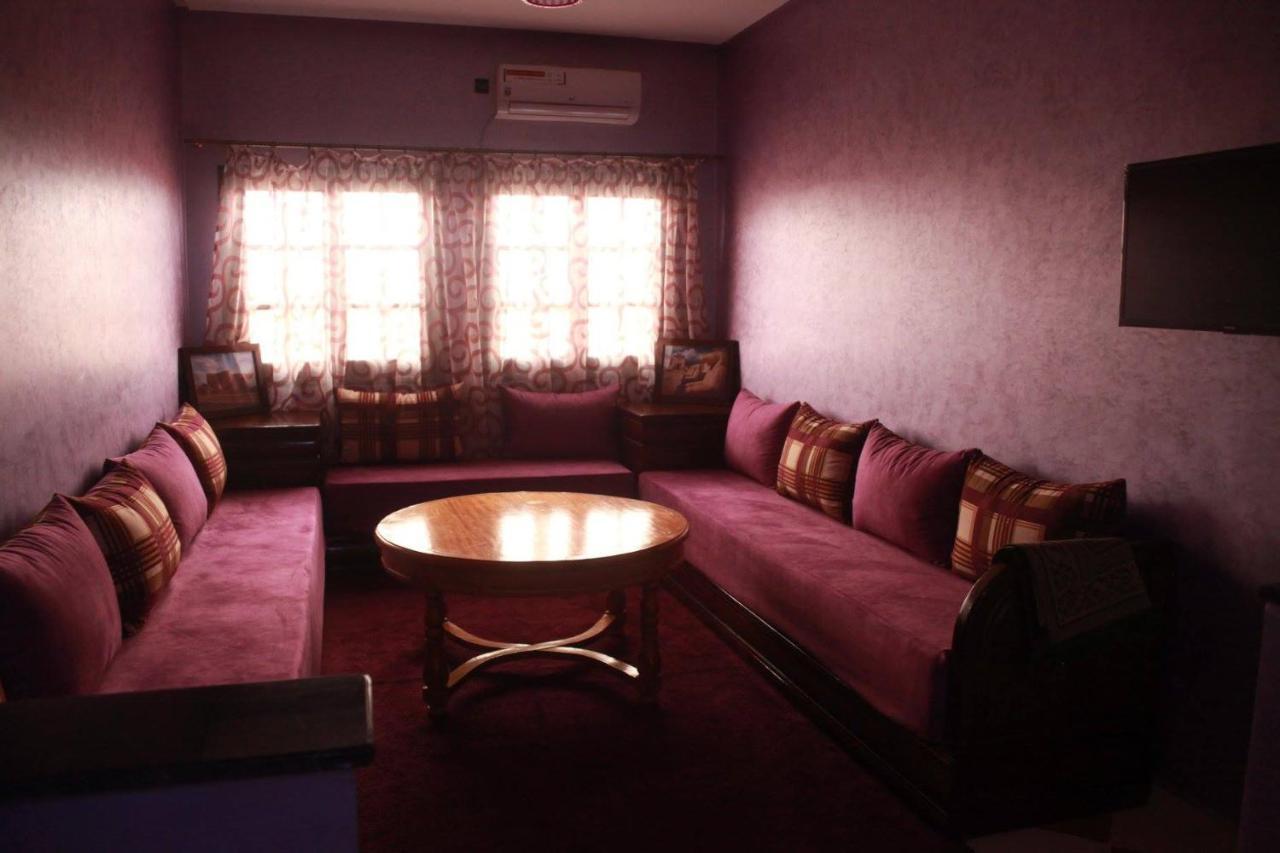 Résidence dikre Ouarzazate Esterno foto
